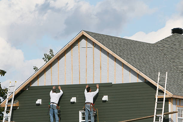 Professional Emergency Siding Repair technician working in Bethesda, OH